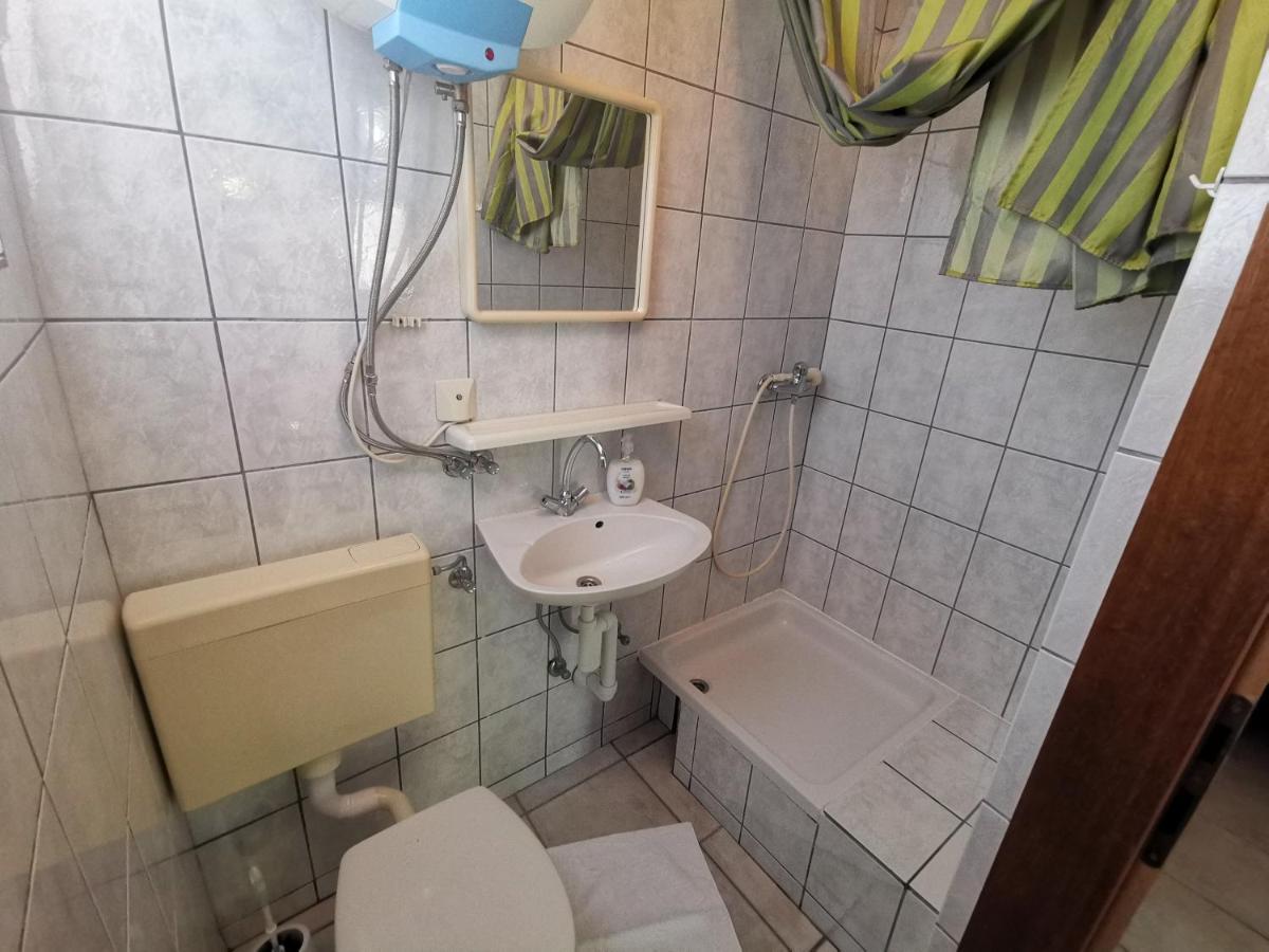 Apartments Niko Dramalj Eksteriør billede